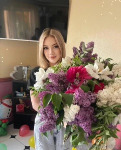Racheltreasure page is now for free racheltreasure love to make u cum part 3