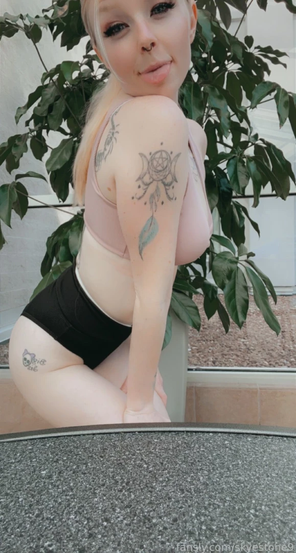 Hello i thought i d make my first post on here a silly one _ i m glad part 1 