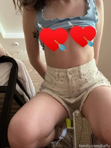My breasts are made for your hands petite fyp tits smallboobs bigass