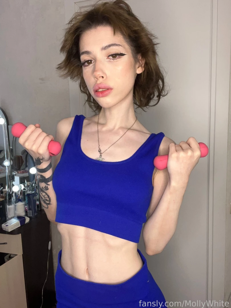 Do you wanna take my top off baby open second pic 