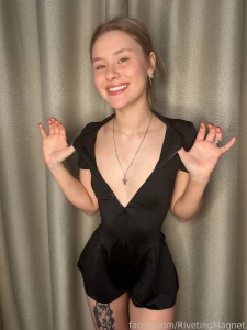 Feeling sexy and confident fyp petitetits petite 18 xs small school