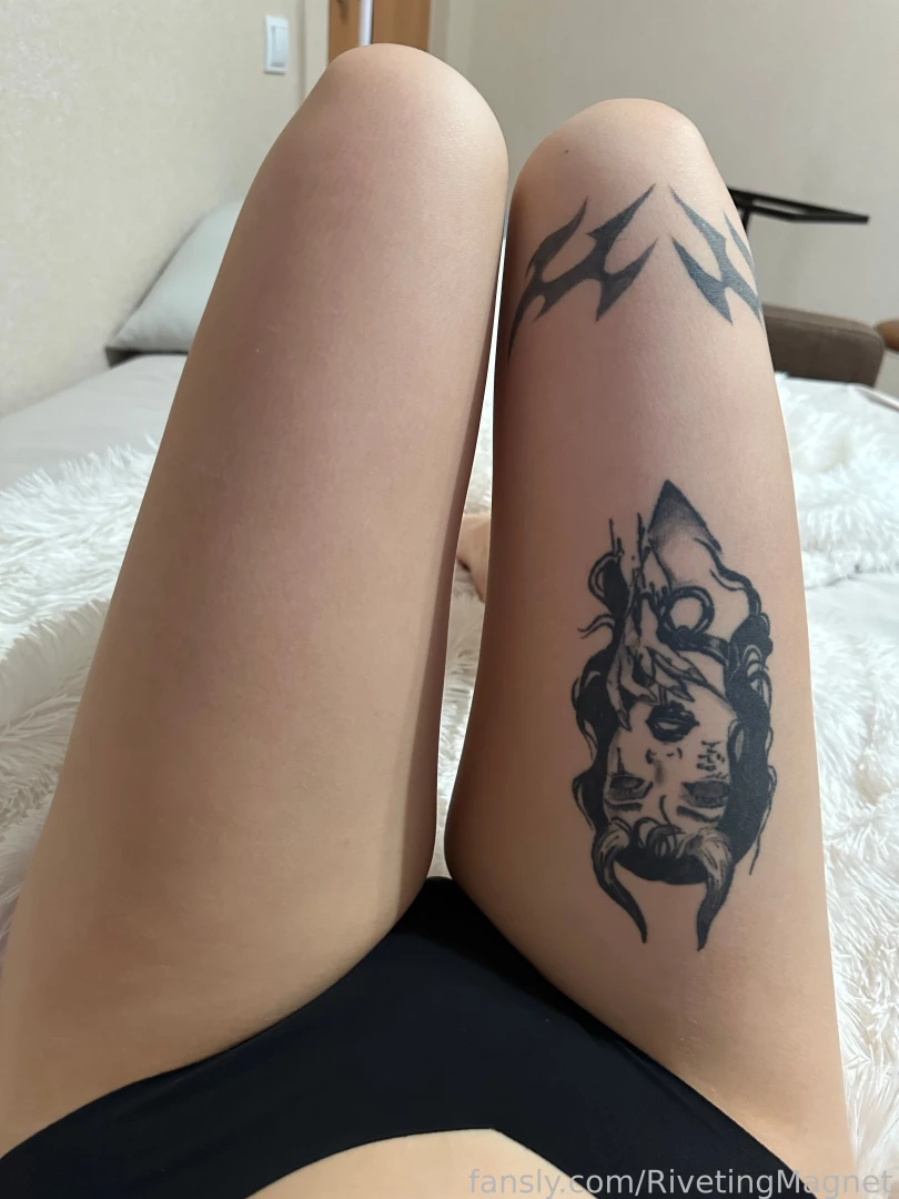 Boss babe vibes only fyp petitetits petite 18 xs small school yoga 