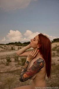 Hmmm how do you like my photos under the blazing sun what do you think