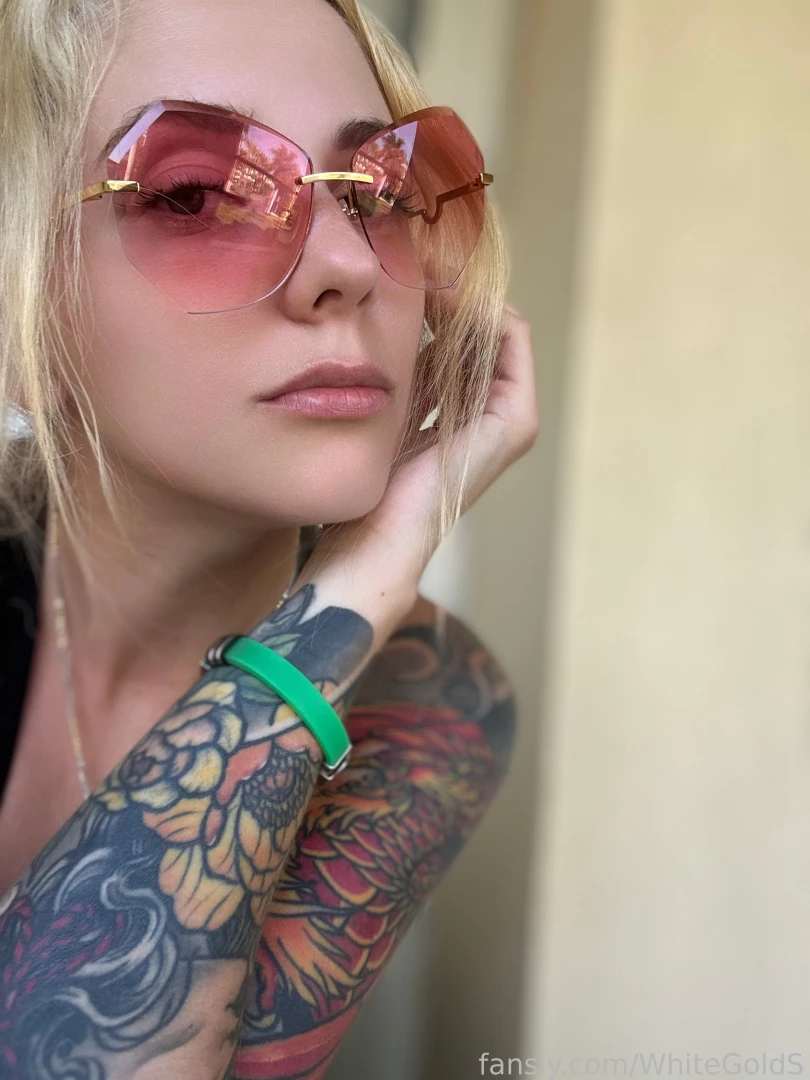 I look at the world with blue eyes through rose-colored glasses so no 