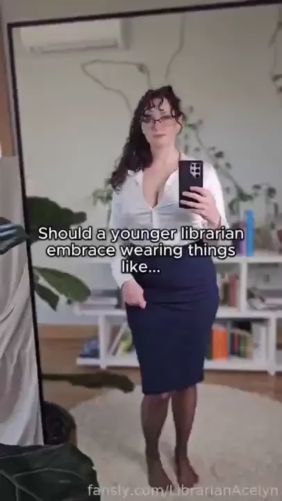 That belly jiggle gets me everytime though asmr stockings nylon 