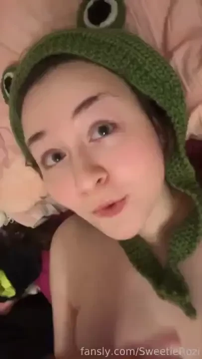 Me i ll go to bed early tomorrow and start making candles yay also me 