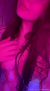Do you find wet hair on my chest sexy wethair bath teen wet tits