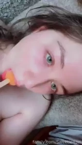 A little sleepy blowjob for fruit ice 33 food foodporn sucking blowjob