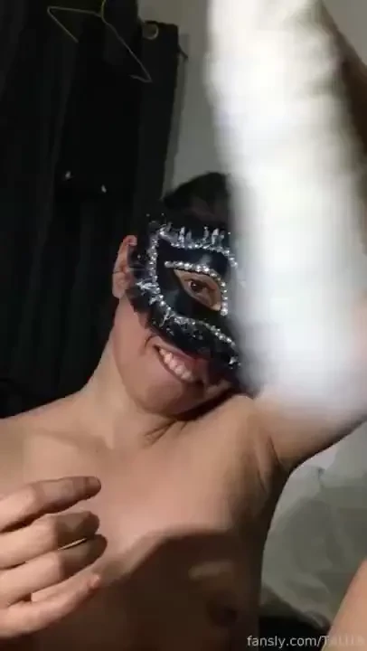 Fox tail butt plug 
