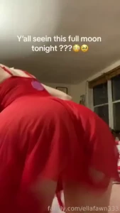 Supermoon booty twerking lingerie blonde girlnextdoor bigass