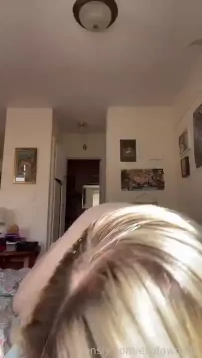 I m not crazy i just like to arch my back blonde booty bigass arch 