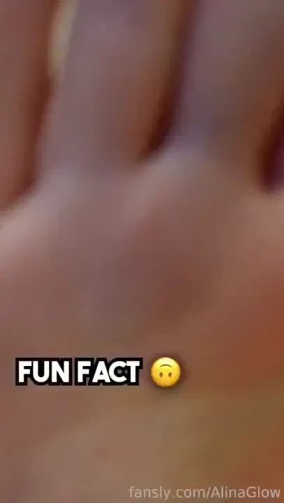 I don t really like snow and cold weather because i freeze so quickly 