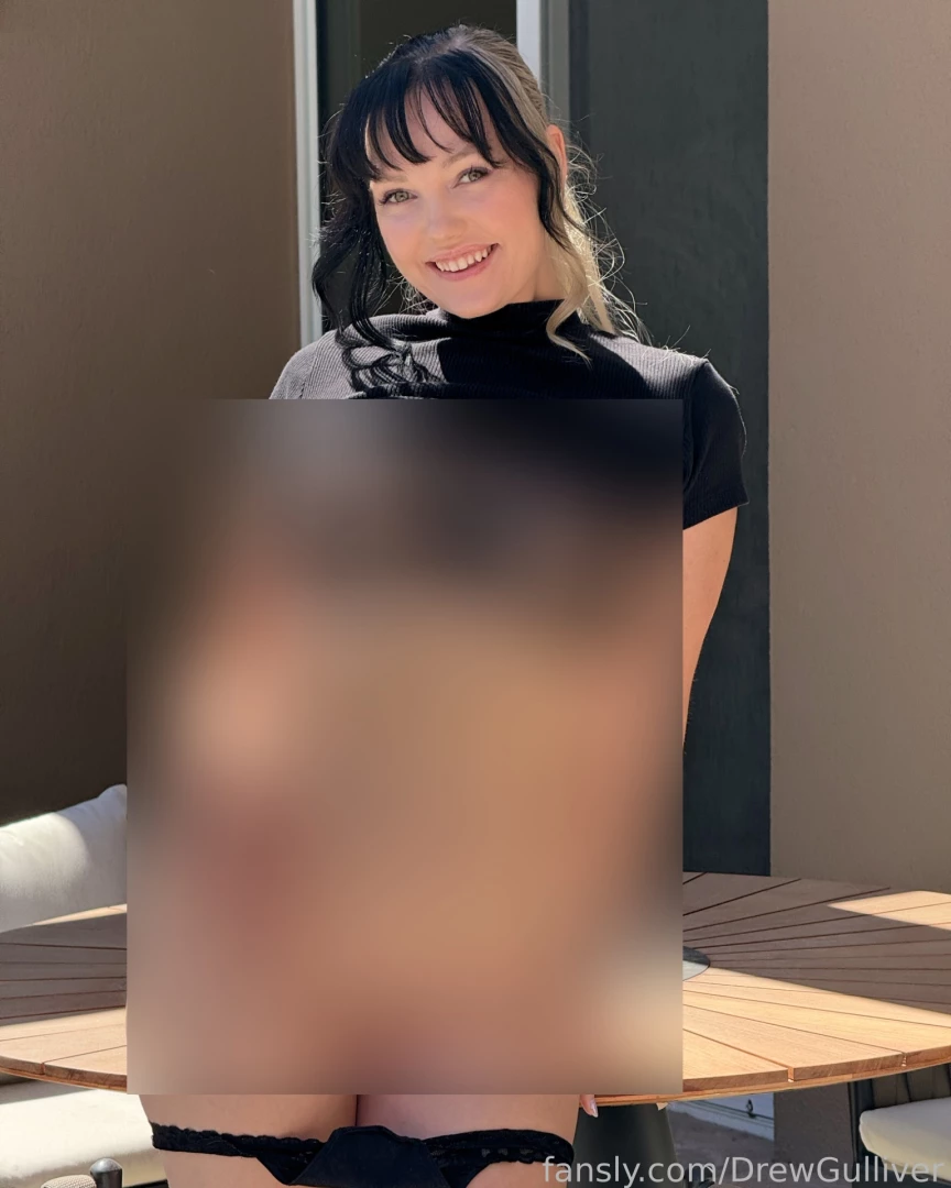 Incoming pussy pics hehe could you imagine bending me over this table part 1 