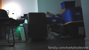 We do i even entertain a little pindick like you