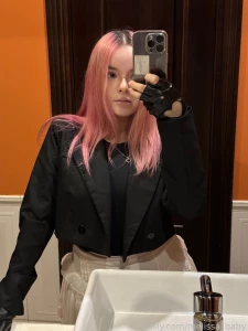 Yeah thats me 18 petite loli young amateur egirl alt cutegirl cute