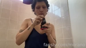 Bedheaded no makeup dabs lt 3 maybe u get flashed a lil