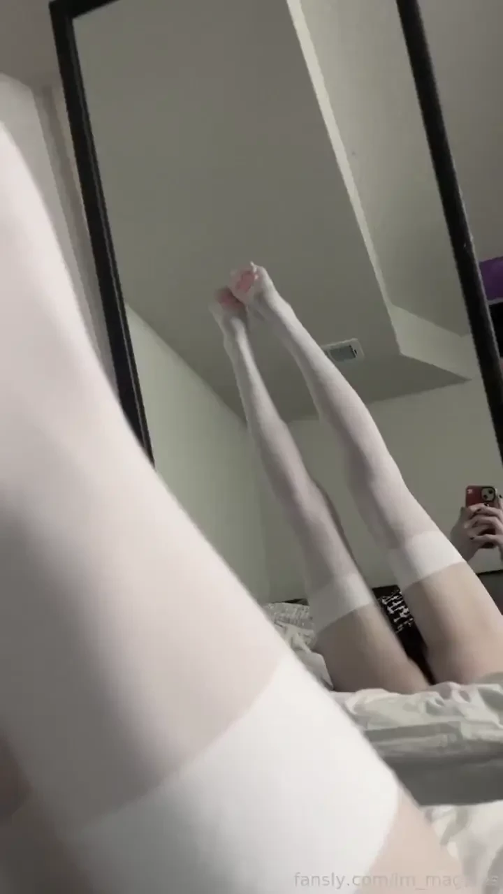 Big kitten stretch 3 can i be your kitten 3333 femboy fyp femboi twink 