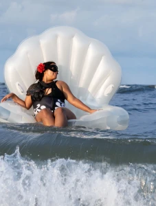 Happy valentine s day here are some hq 2b bathing suit photos from part 4