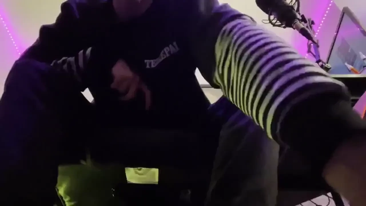 Was originally a comm but the good part of someone never paying you 