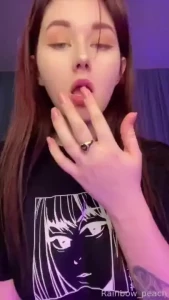 I want to lick something maybe ice cream maybe my finger maybe