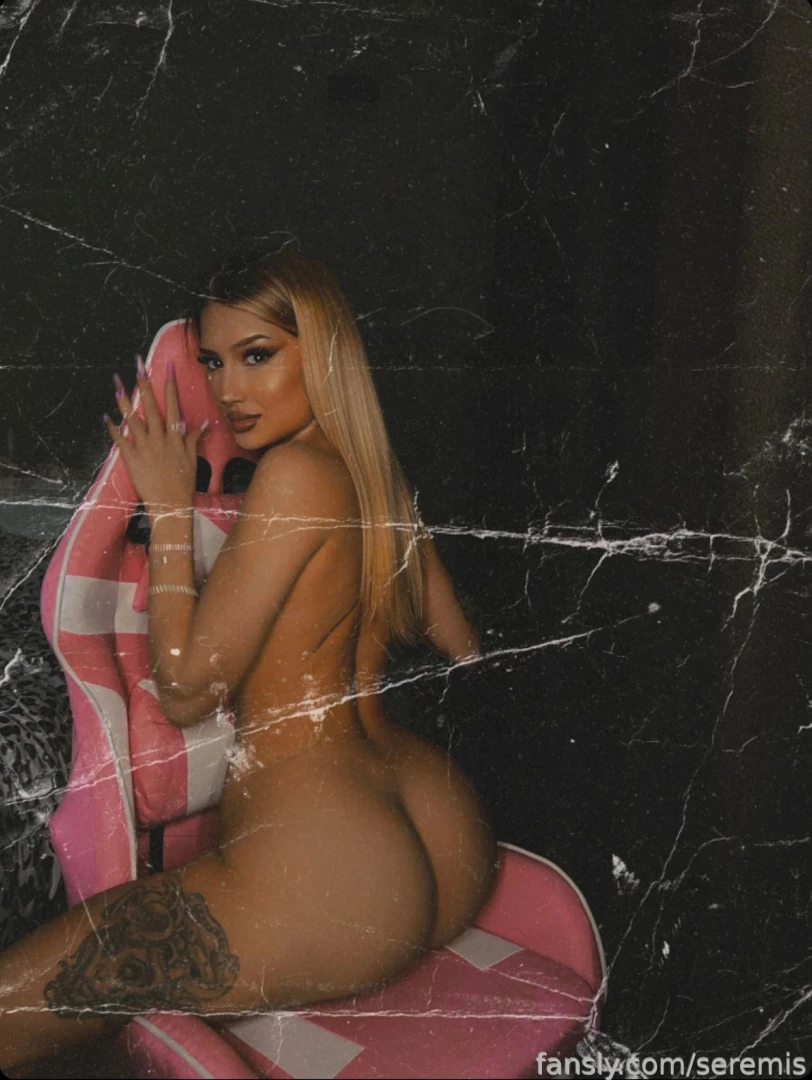 Gamer girl wanna play ass bigass pussy latina tits 