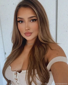 Hello guys new girl on site
