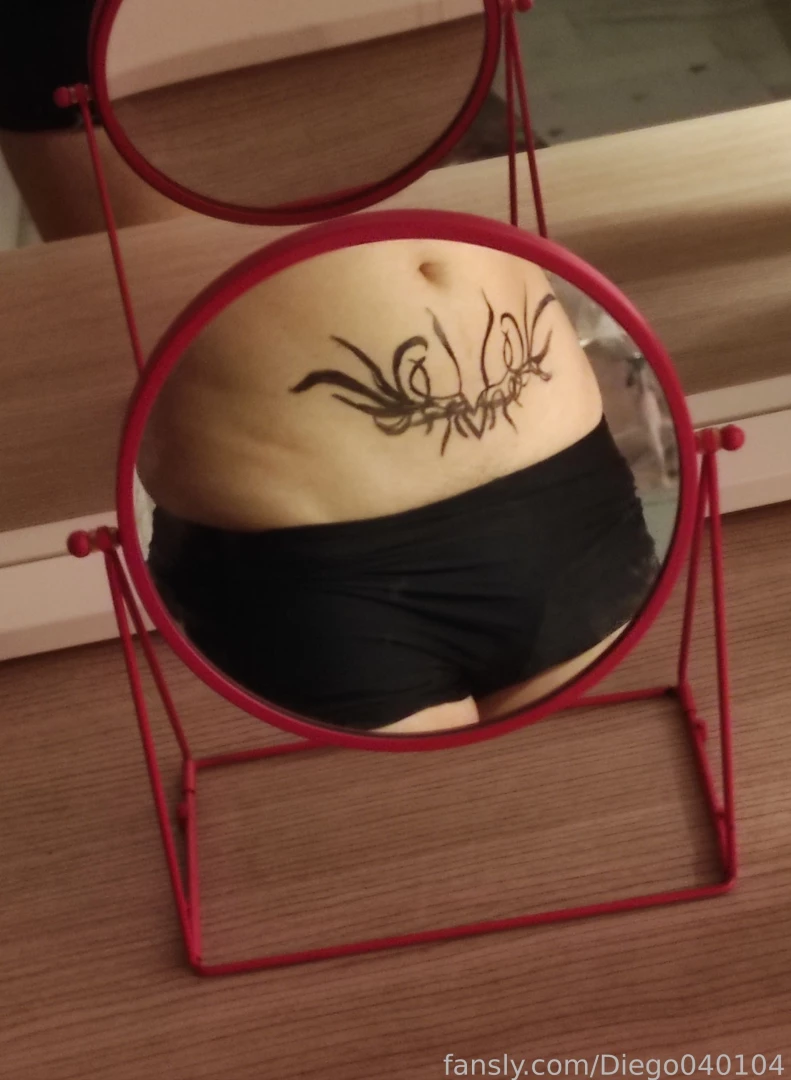 A lot of you asked for ass so ask and you should deliver 3 it s a bit part 4 