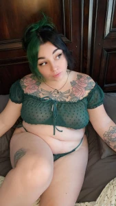 Was feeling super confident in the way i look today part 3