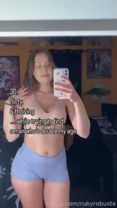 Where are all the 50-60 year old silver foxes young old mature skinny