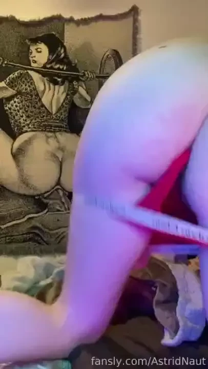 Put in a buttplug with me plug buttplug ass hairy natural hairyass 