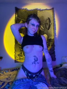 584523159038865408 part 156