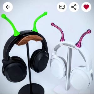 Hiii hii so i have been thinking up how i m gonna cosplay glorpi miku part 2