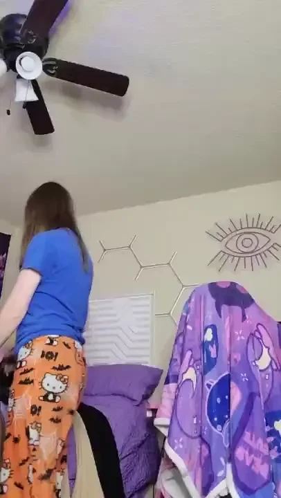 Dress-up video lt 333 