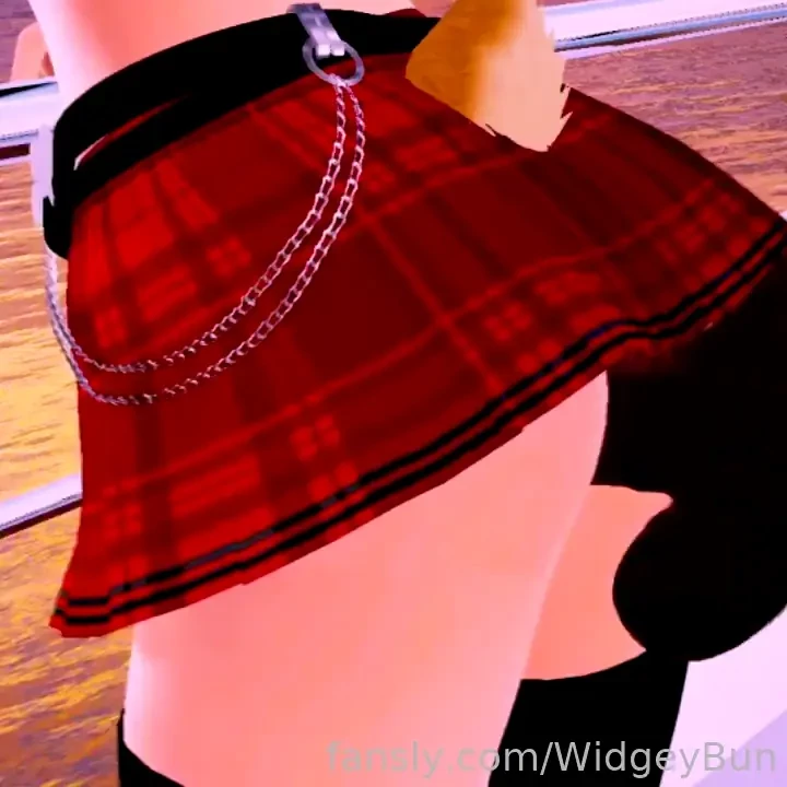 First mate bun bun loves getting her hole stretched by huge cock --- 