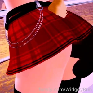 First mate bun bun loves getting her hole stretched by huge cock ---