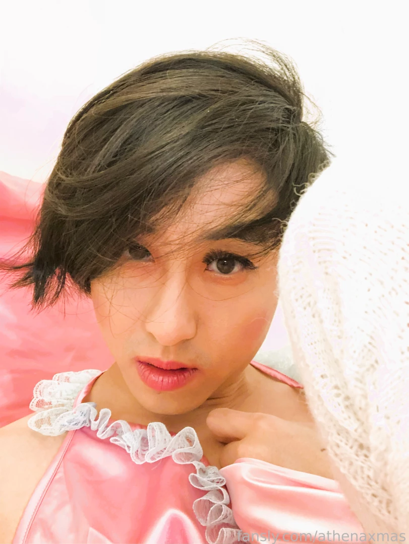 Some cute bed selfies in my frilly pink bra part 4 