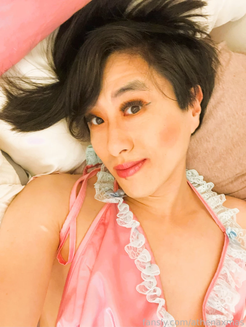 Some cute bed selfies in my frilly pink bra part 2 