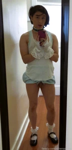 Oh no i think there s a hole in my panties sissy asian asiansissy part 2