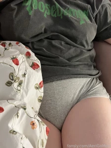 Hi my cuties i m so sorry for not posting this month i ve been dealing
