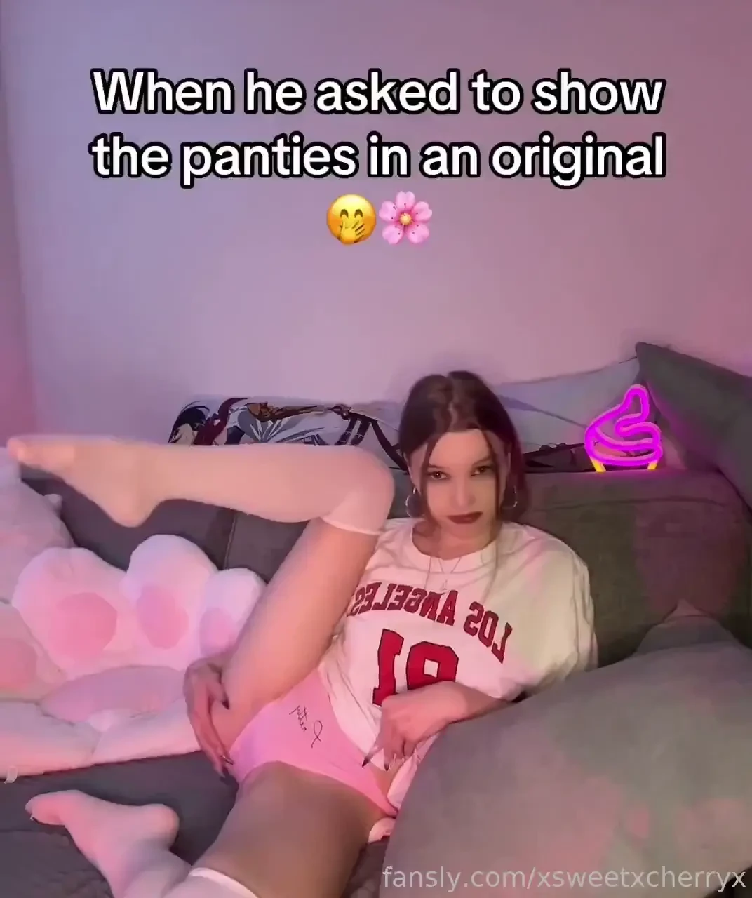 I love my pretty pink panties fyp twins teen collegegirl 18 tease 