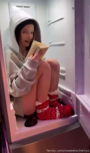 Do you want to drink a beer or fuck me fyp twins teen collegegirl