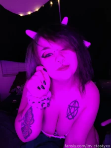 Thick goth hucow at your service thick hucow tattoos piercings goth part 1