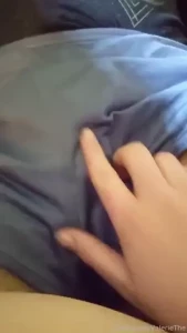 I love rubbing a nice cock