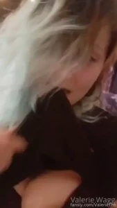 285229393414991872 part 880