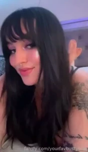 I have a whole bunch of new hot homewrecking pics and videos to post part 1