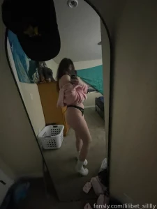 Butt 3 teen teengirl eighteen 18 barelylegal barelyeighteen young fyp