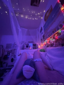 Hehe hi guys 3 giant photo dump for all tiers bc i felt generous hehe