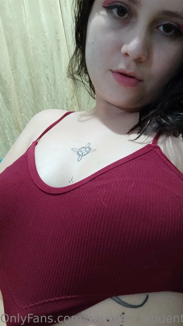 Turn me on until i get naked 