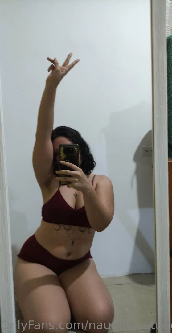 Posing in the hope is another of my hobbies 