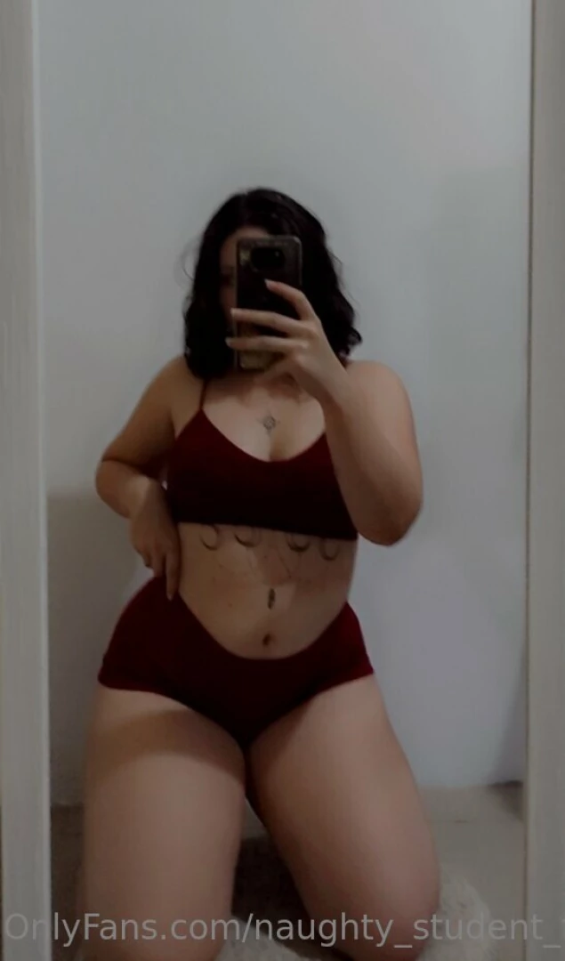 Come and make my legs shake please 